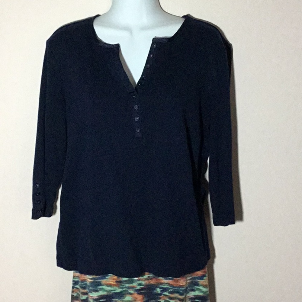 Dressbarn 3/4 Sleeve Button Tee Size XL